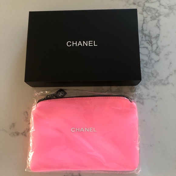 Chanel Cosmetic Bag PINK - Picture 1 of 10
